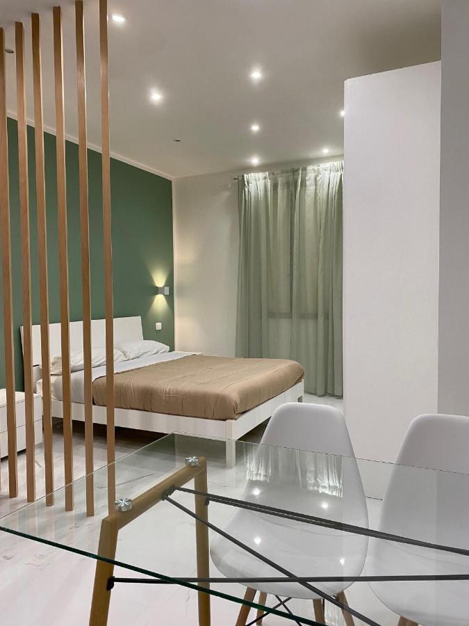 Quattro Canti Suite Palermo Luaran gambar