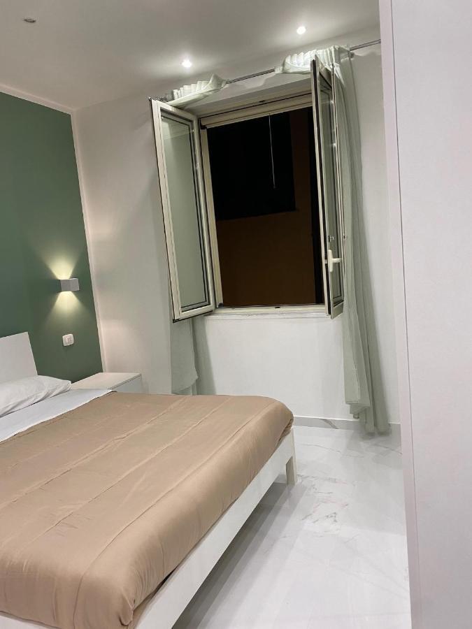 Quattro Canti Suite Palermo Luaran gambar